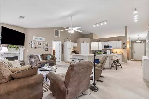 243 Rivers Edge Dr, Easley, SC 29642 photo 15