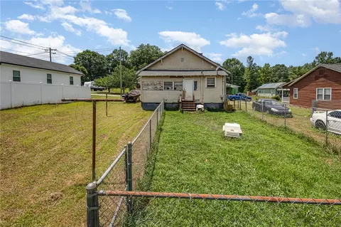 41 Chestnut St, Startex, SC 29377 photo 16