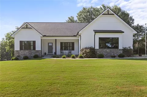 500 Serria Way, Seneca, SC 29678