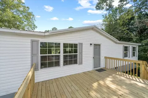 112 Powell Ct, Westminster, SC 29693 photo 2