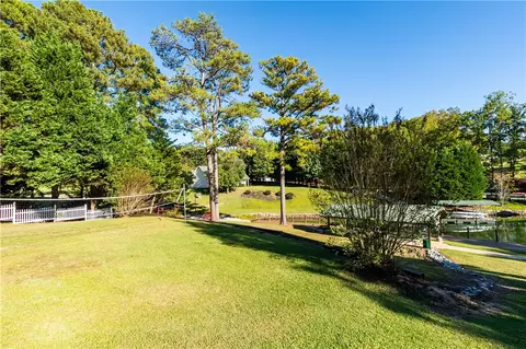 Exterior - 106 Summersweet Ln, Seneca, SC 29672 photo 4 of 6