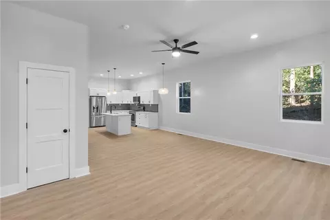 Living - 106 Summersweet Ln, Seneca, SC 29672 photo 1 of 1