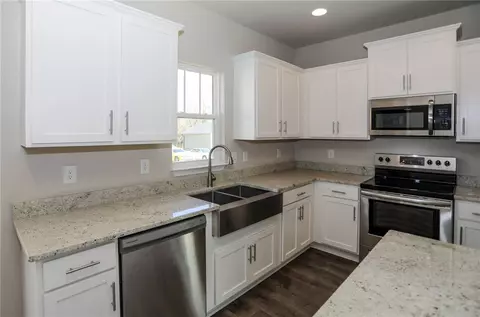 Kitchen - 412 Grant St, Easley, SC 29640 photo 1 of 4