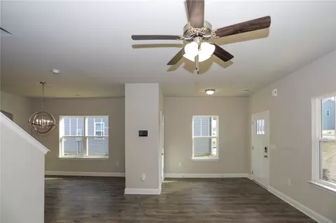 Living - 412 Grant St, Easley, SC 29640 photo 3 of 3