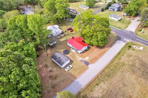 View/Area - 805 Cooley Bridge Rd, Pelzer, SC 29669 photo 4 of 6