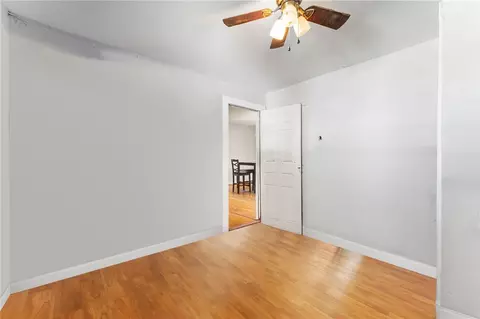 Bedroom - 805 Cooley Bridge Rd, Pelzer, SC 29669 photo 2 of 4