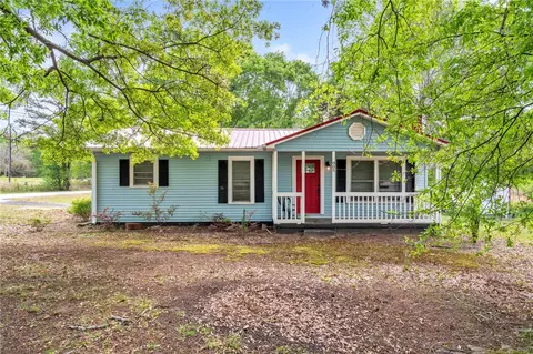 805 Cooley Bridge Rd, Pelzer, SC 29669