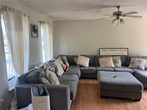 Living - 120 Carrie Leigh Ln, Pendleton, SC 29670 photo 1 of 2