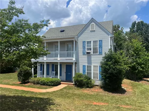 120 Carrie Leigh Ln, Pendleton, SC 29670