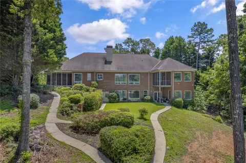 716 Clearlake Pointe Pointe, Seneca, SC 29672