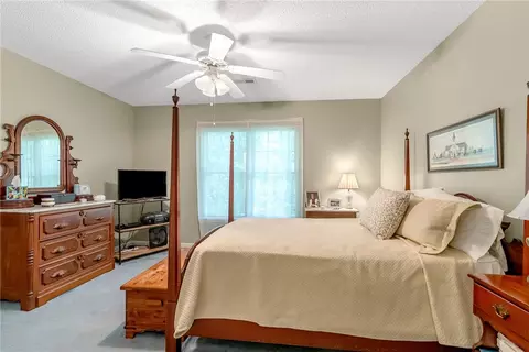 Bedroom - 118 Grand Oak Cir, Pendleton, SC 29670 photo 2 of 3