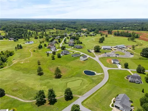 View/Area - 1305 Falcons Dr, Walhalla, SC 29691 photo 1 of 6