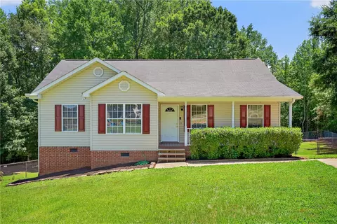 644 Old Cedar Rock Rd, Easley, SC 29640