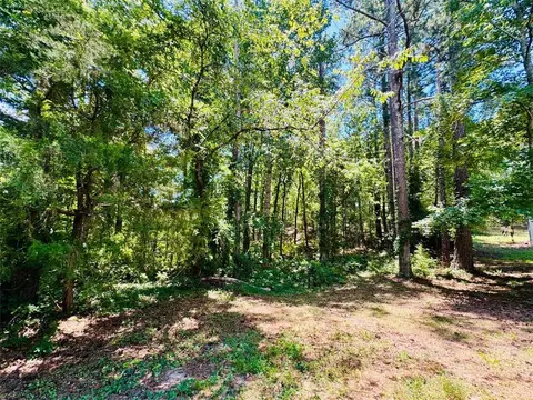 3538 Horseshoe Rd, Iva, SC 29655