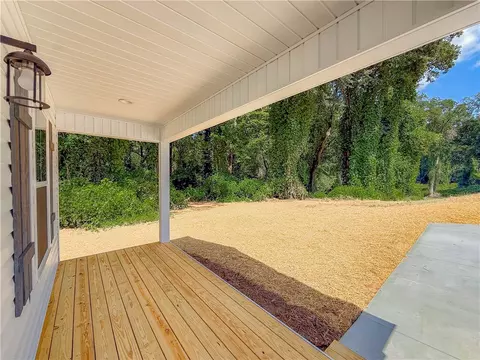 Exterior - 330 Code Cir, Seneca, SC 29678 photo 5 of 7