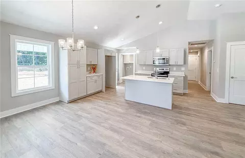 Other - 330 Code Cir, Seneca, SC 29678 photo 3 of 11