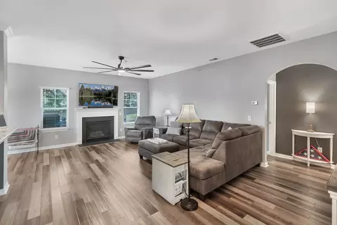 205 Avendell Dr, Easley, SC 29642 photo 8