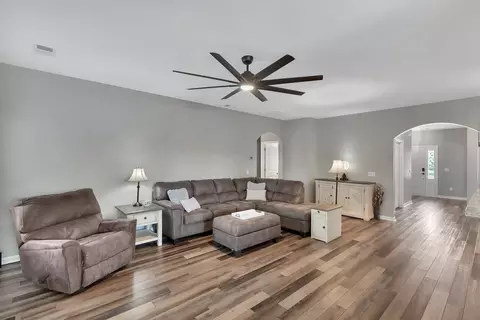 205 Avendell Dr, Easley, SC 29642 photo 10