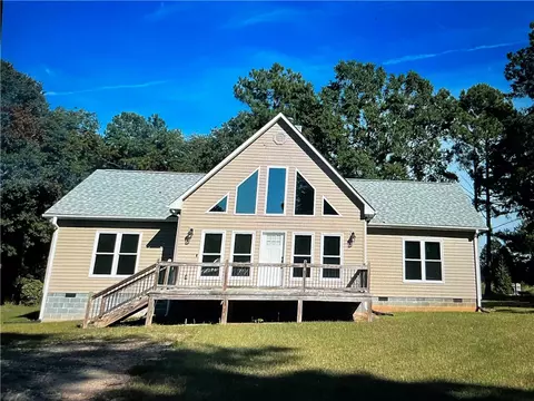 431 Old Shirley Rd, Central, SC 29630