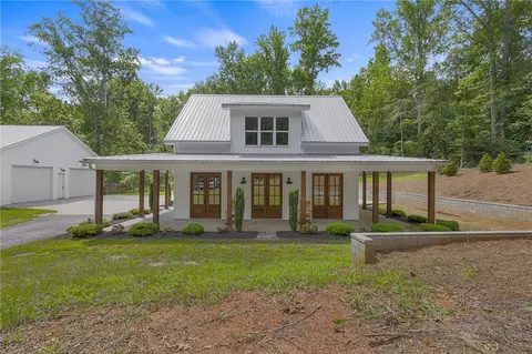 130 Ballard Hill Rd, Easley, SC 29642