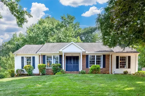 4968 Vineyard Ln, Greenville, SC 29615