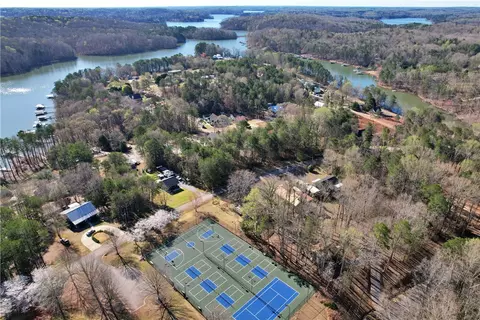 220 Walnut Dr, Westminster, SC 29693 photo 7