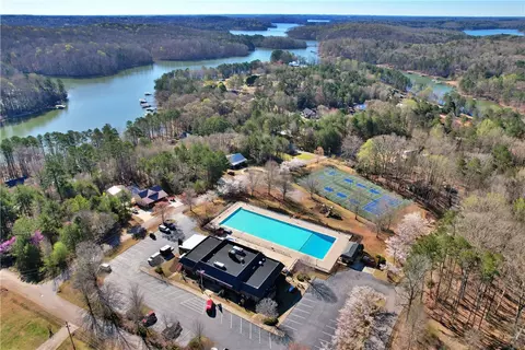 220 Walnut Dr, Westminster, SC 29693 photo 6