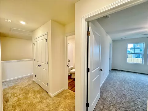 Entry Way - 548 Seaborn Cir, Pendleton, SC 29670 photo 5 of 5
