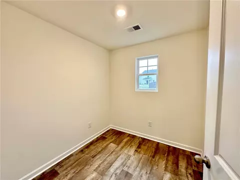 Bedroom - 548 Seaborn Cir, Pendleton, SC 29670 photo 1 of 6