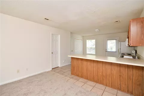 221 Springfield Cir, Easley, SC 29642 photo 4