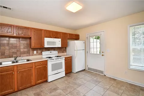 221 Springfield Cir, Easley, SC 29642 photo 29