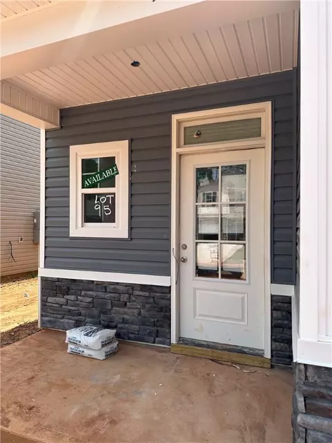 219 Brown Cir, Easley, SC 29642 photo 2