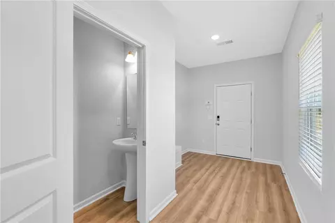 101 Brown Cir, Easley, SC 29642 photo 10