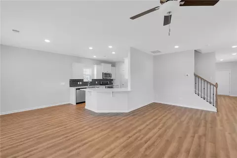 101 Brown Cir, Easley, SC 29642 photo 6