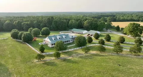 869 Gin House Rd, Abbeville, SC 29620