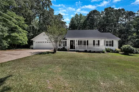 208 Playground Rd, Walhalla, SC 29691