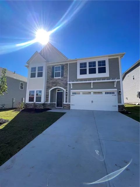 13 Sweetgrass St, Central, SC 29630