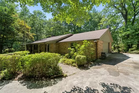 130 Mountain Rest Lake Rd, Mountain Rest, SC 29664