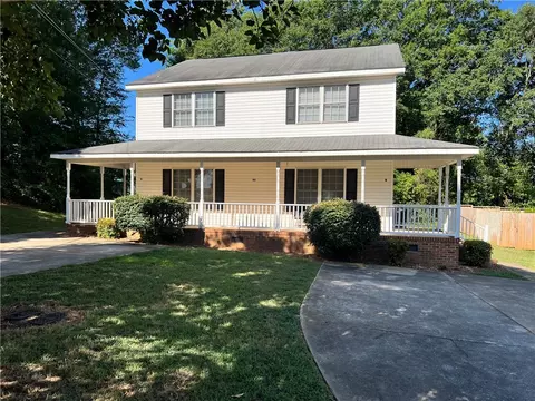101 Ab Heatherbrook Ct, Anderson, SC 29625