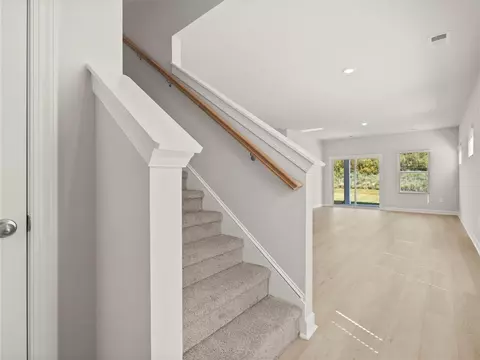 402 Shortleaf Ln, Pendleton, SC 29670 photo 2