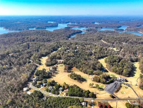 323 Beech Dr, Westminster, SC 29693 photo 5