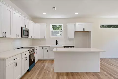 412 Burrell St, Pendleton, SC 29670 photo 13