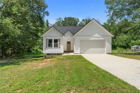 412 Burrell St, Pendleton, SC 29670