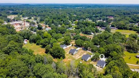 412 Burrell St, Pendleton, SC 29670 photo 33