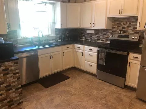 Kitchen - 111 Kitty Corner Cir, Iva, SC 29655 photo 1 of 2