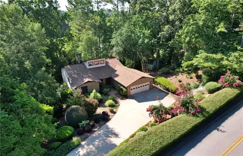 108 Bobolink Dr, Seneca, SC 29672