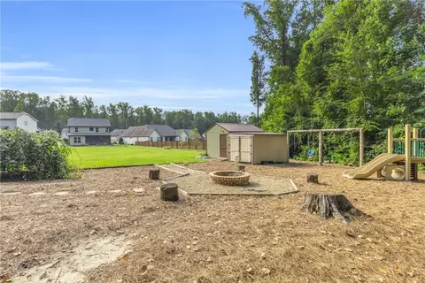 Exterior - 413 Oak Ridge Pl, Easley, SC 29642 photo 8 of 8