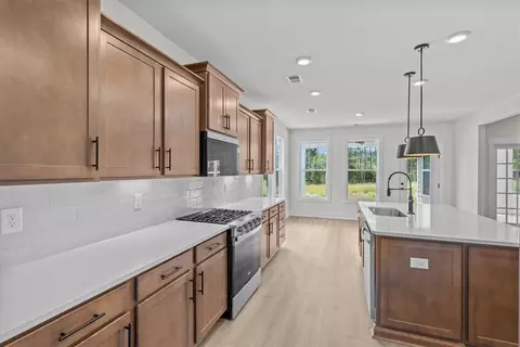Kitchen - 209 Summerall Ln, Seneca, SC 29678 photo 2 of 3