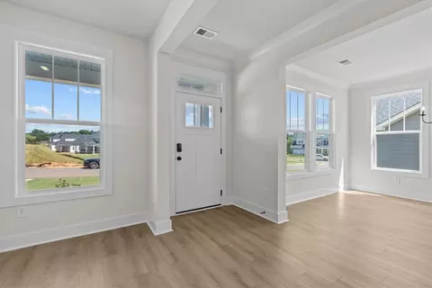 Entry Way - 209 Summerall Ln, Seneca, SC 29678 photo 1 of 2