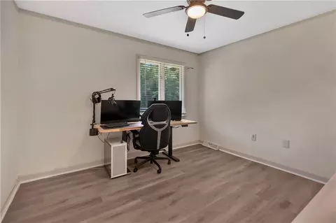 Bedroom - 1402 Stonehurst Dr, Anderson, SC 29621 photo 2 of 4